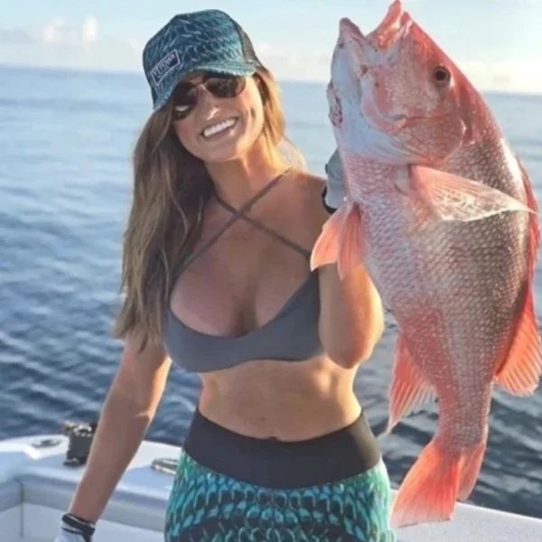 Sougayilang1 8m 2 1m Carbon Fiber Ultralight Rod And high quality Fishing Reel Gear Ratio 7 2 1 19 1 17 1BB Suitable for fresh water and sea water Max Pull 10kg