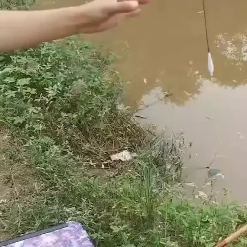 Fishing Lure Fast Hooking Lures 3 Seconds to actively hook soft bait Earth Worm Worm Red Baits